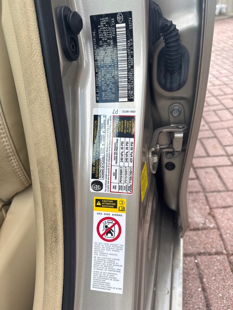 Toyota Camry XLE Auto (Natl) 2017