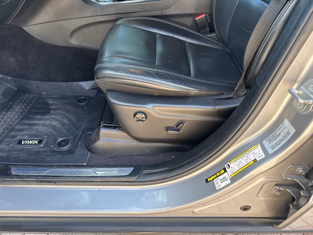 Jeep Grand Cherokee Limited 4x2 2017