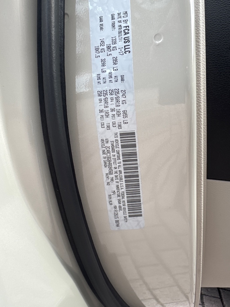 Chrysler Pacifica Touring-L FWD 2017