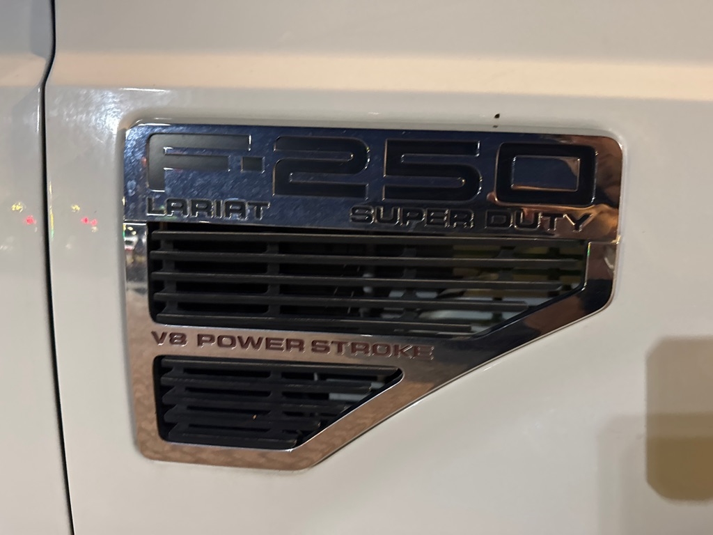 Ford Super Duty F-250 SRW 4WD Crew Cab 156" Harley-Davidson 2008