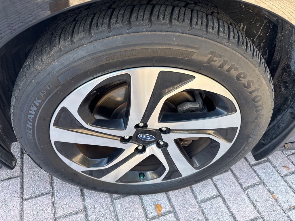 Subaru Legacy Limited CVT 2020