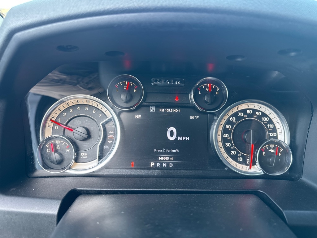 RAM 1500 Big Horn 4x4 Quad Cab 6'4" Box 2018