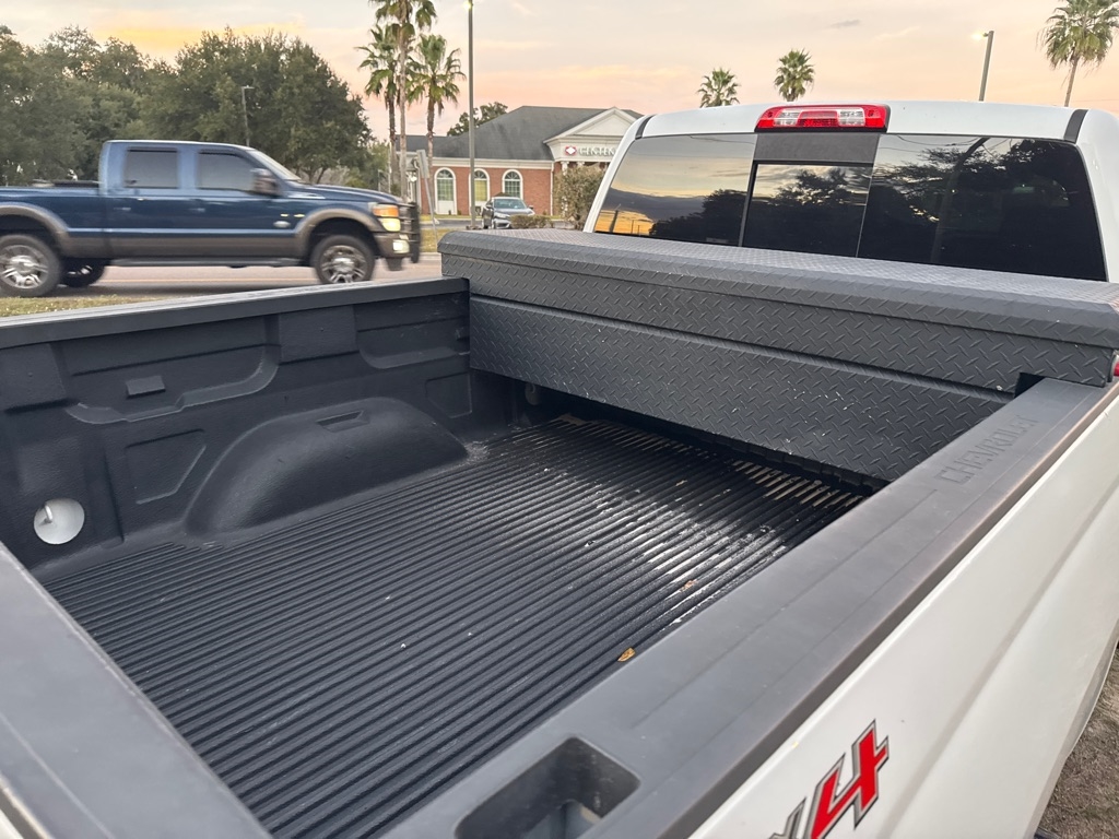 Chevrolet Silverado 2500HD Built After Aug 14 4WD Crew Cab 153.7" LTZ 2015