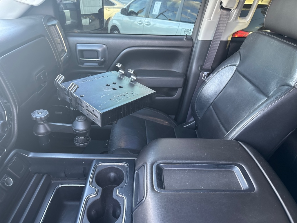 Chevrolet Silverado 2500HD Built After Aug 14 4WD Crew Cab 153.7" LTZ 2015