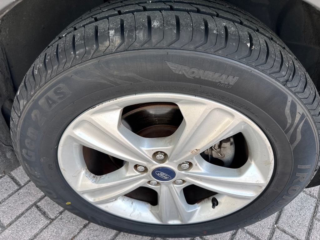 Ford Escape FWD 4dr SE 2014