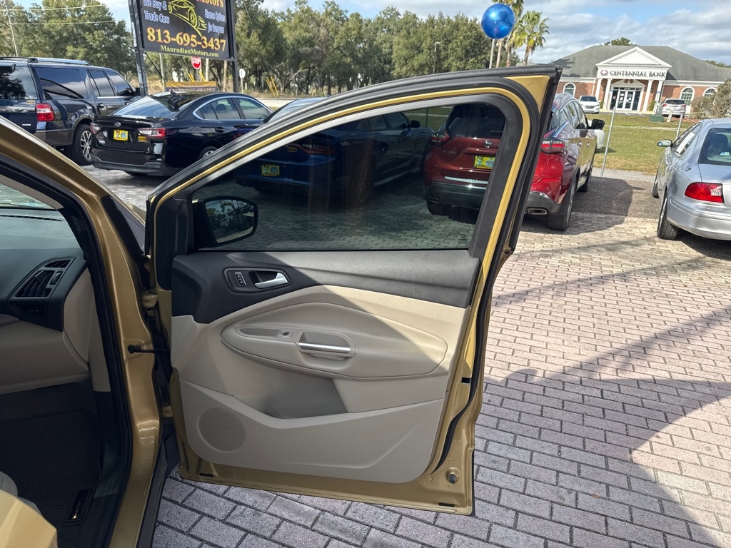 Ford Escape FWD 4dr SE 2014