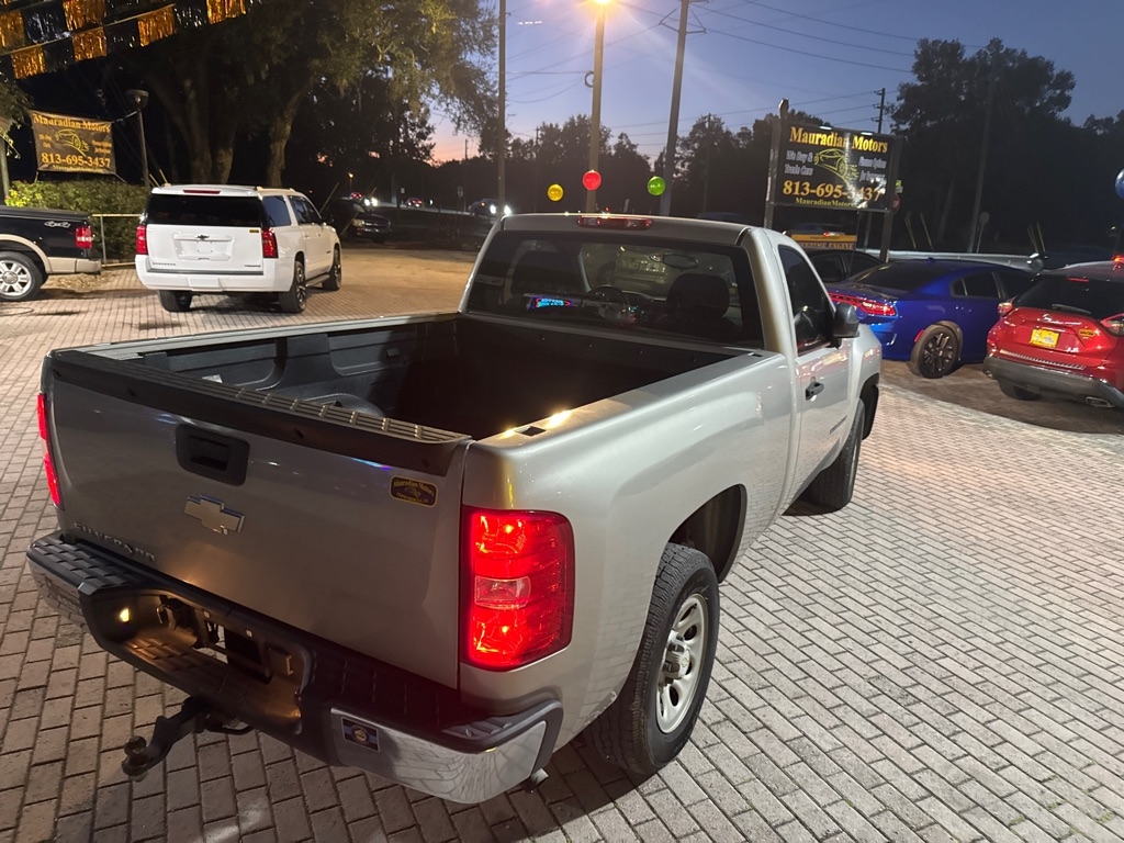 Chevrolet Silverado 1500 2WD Reg Cab 119.0" Work Truck 2008