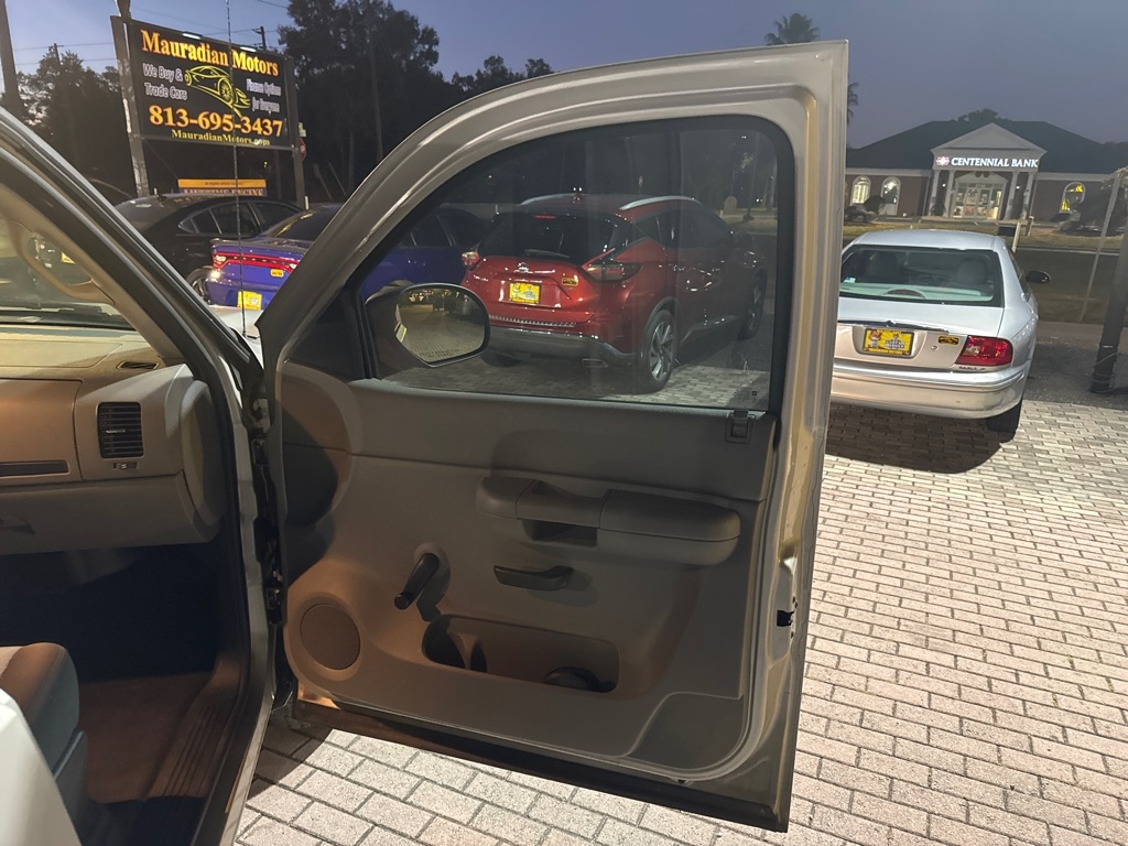 Chevrolet Silverado 1500 2WD Reg Cab 119.0" Work Truck 2008