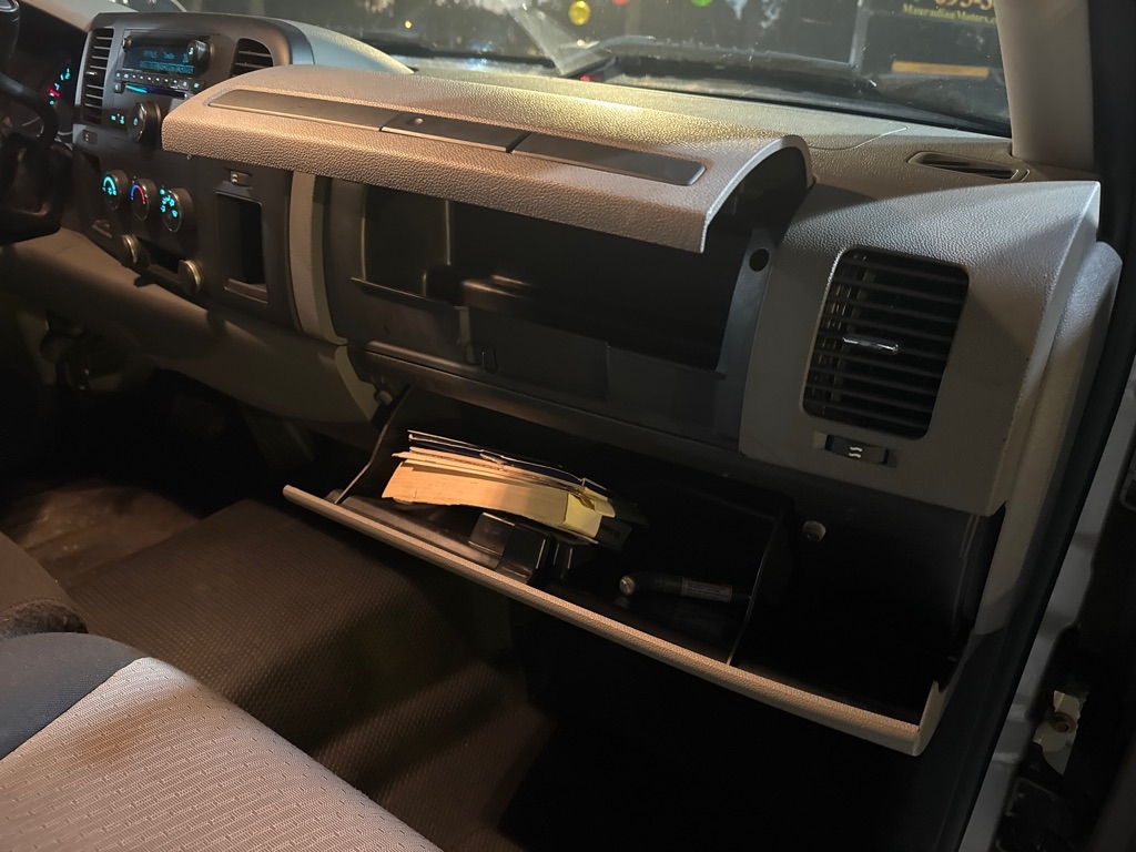 Chevrolet Silverado 1500 2WD Reg Cab 119.0" Work Truck 2008