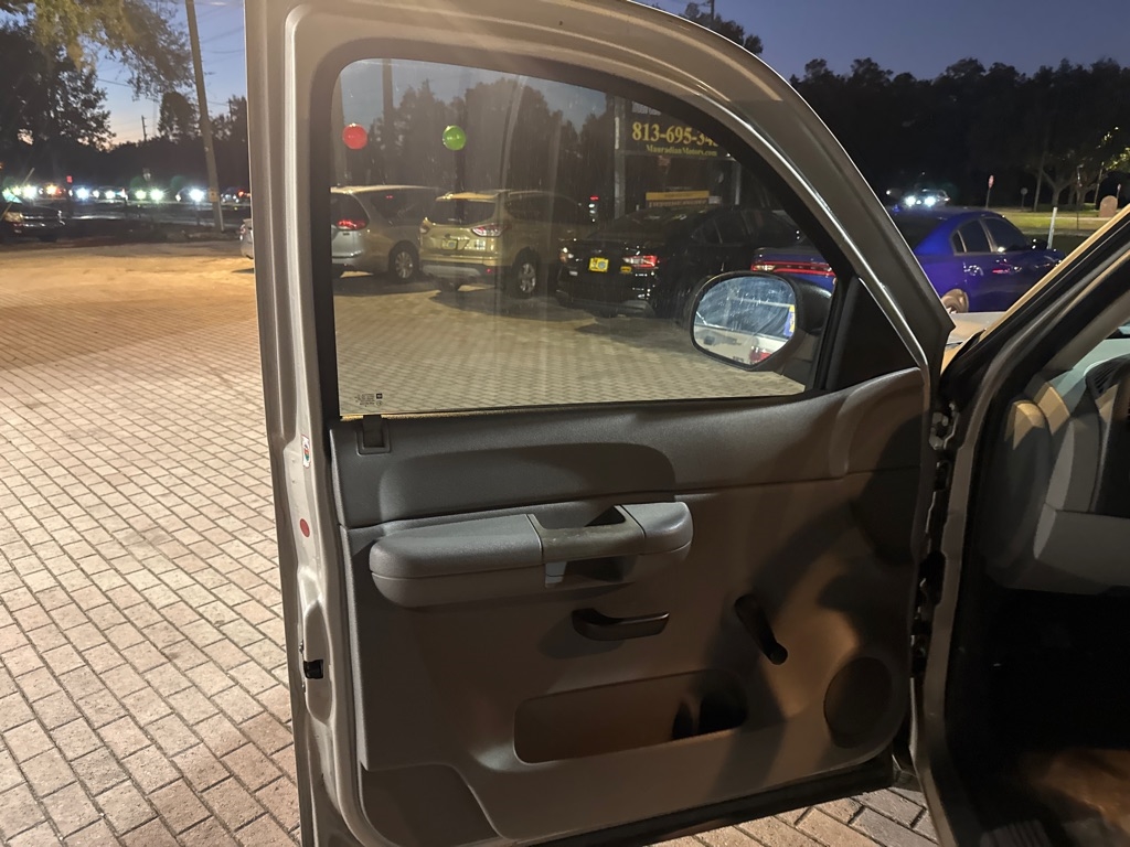 Chevrolet Silverado 1500 2WD Reg Cab 119.0" Work Truck 2008