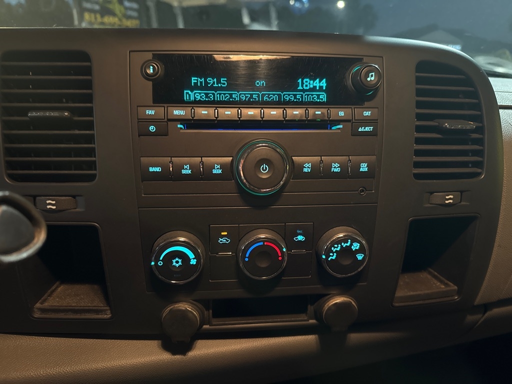 Chevrolet Silverado 1500 2WD Reg Cab 119.0" Work Truck 2008