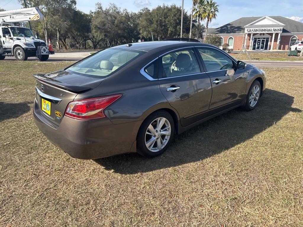 Nissan Altima 4dr Sdn I4 2.5 SL 2013
