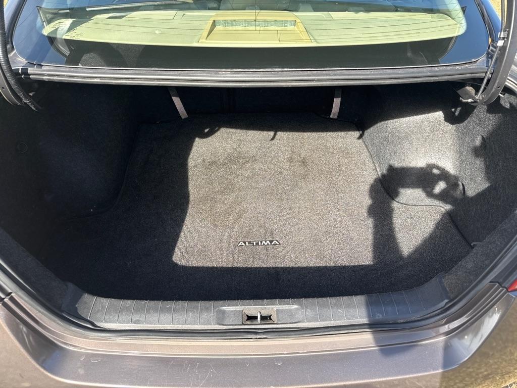 Nissan Altima 4dr Sdn I4 2.5 SL 2013