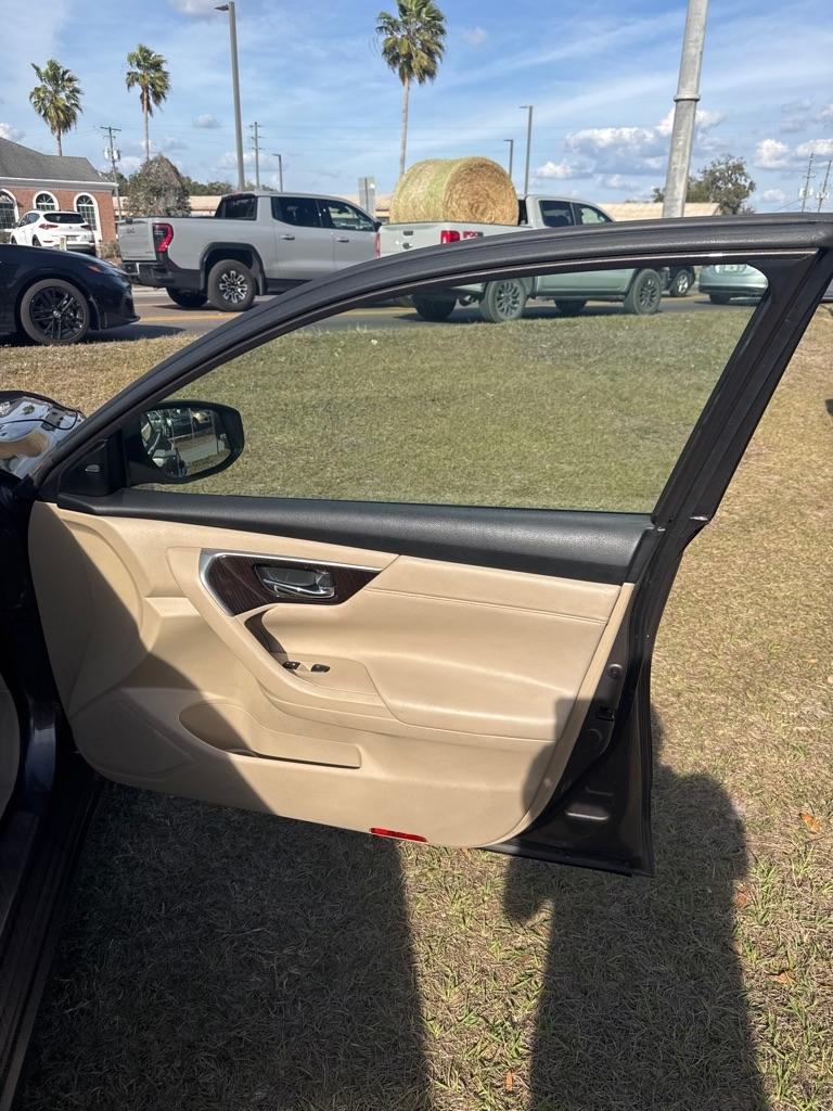 Nissan Altima 4dr Sdn I4 2.5 SL 2013