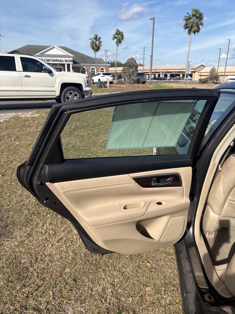 Nissan Altima 4dr Sdn I4 2.5 SL 2013