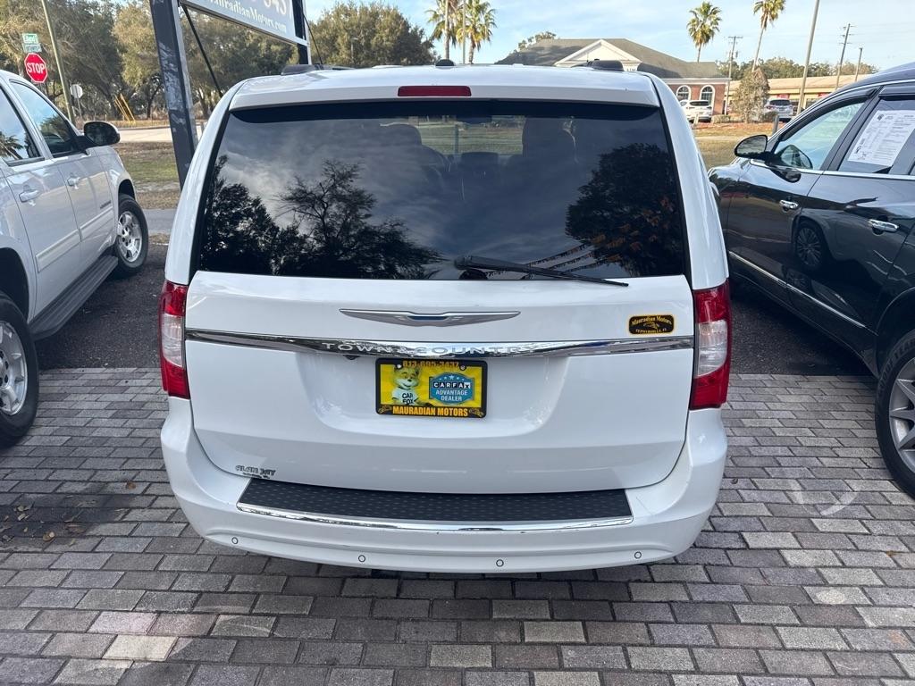 Chrysler Town & Country 4dr Wgn Touring-L 2016