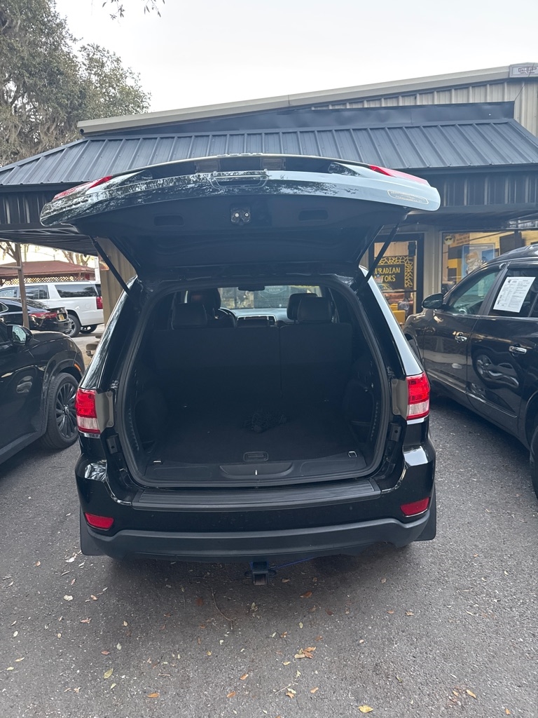 Jeep Grand Cherokee RWD 4dr Laredo 2012