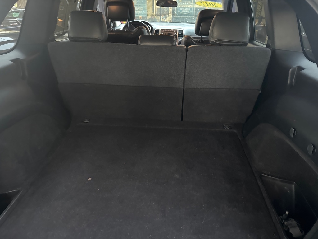 Jeep Grand Cherokee RWD 4dr Laredo 2012