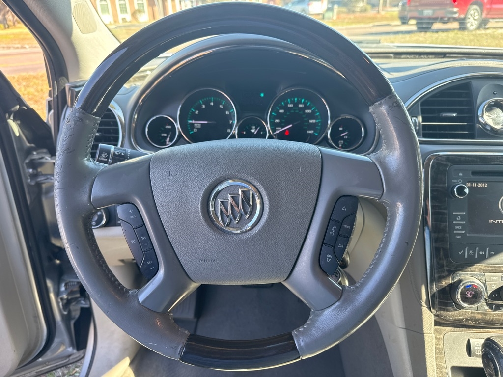 Buick Enclave FWD 4dr Convenience 2014