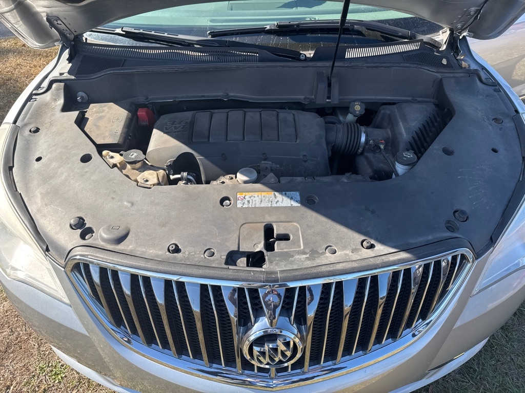 Buick Enclave FWD 4dr Convenience 2014