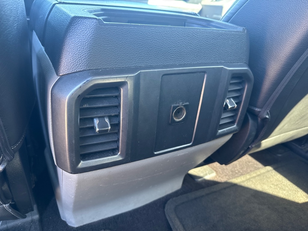 Ford F-150 4WD SuperCrew 145" XLT 2016