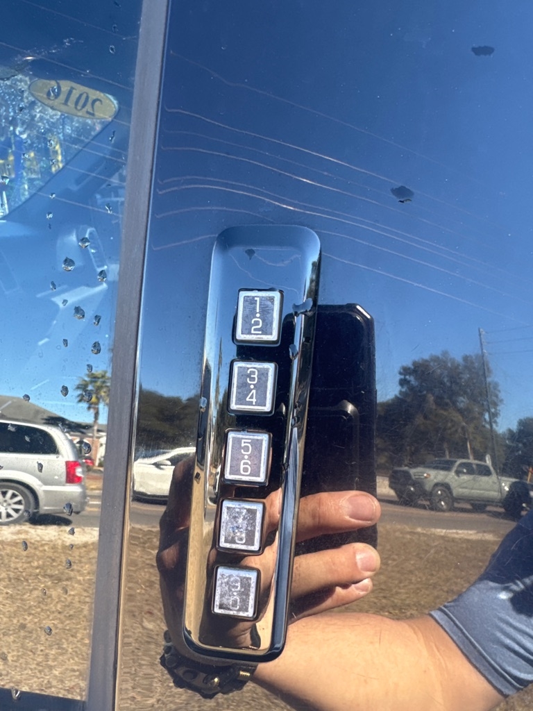 Ford F-150 4WD SuperCrew 145" XLT 2016