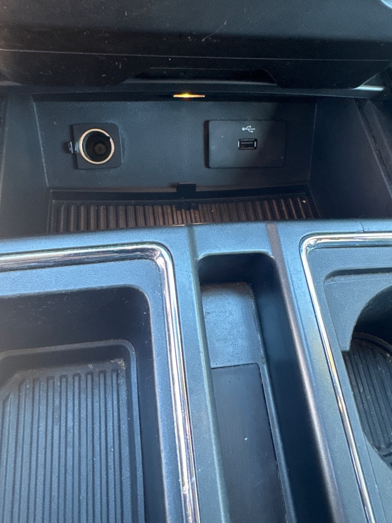 Ford F-150 4WD SuperCrew 145" XLT 2016