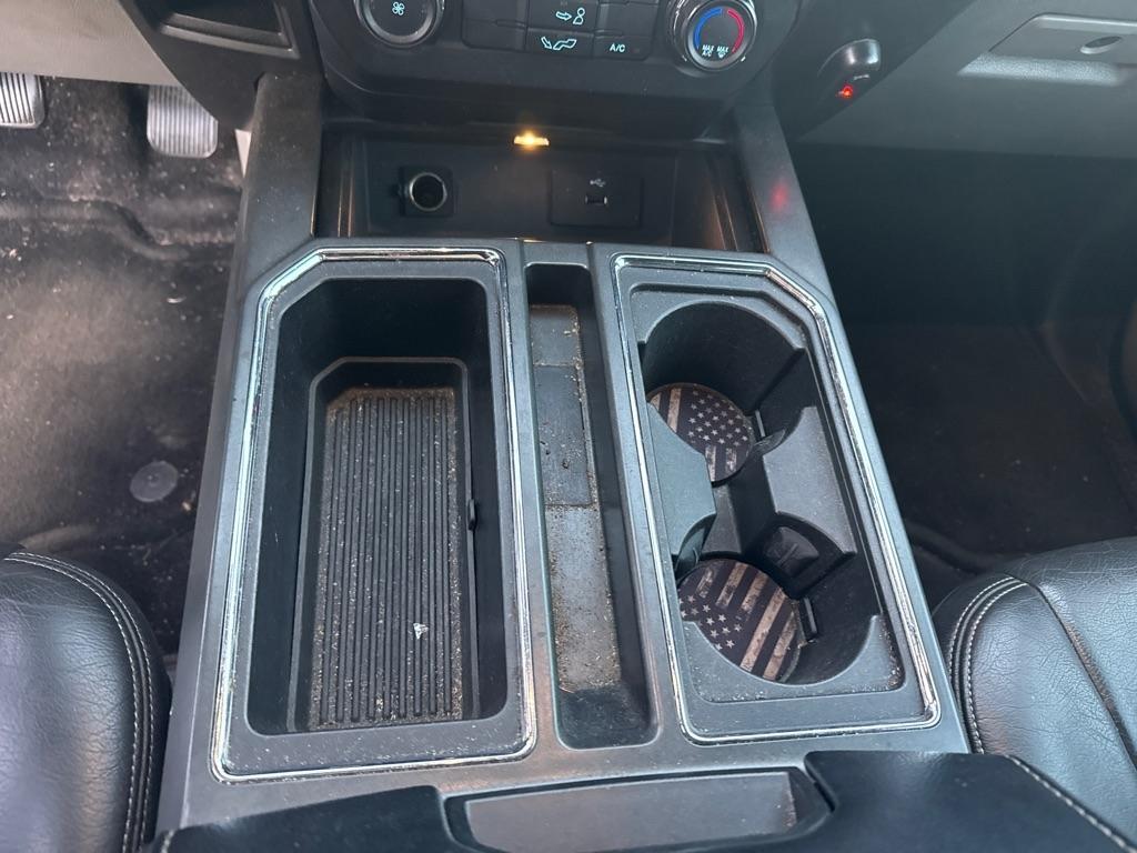 Ford F-150 4WD SuperCrew 145" XLT 2016