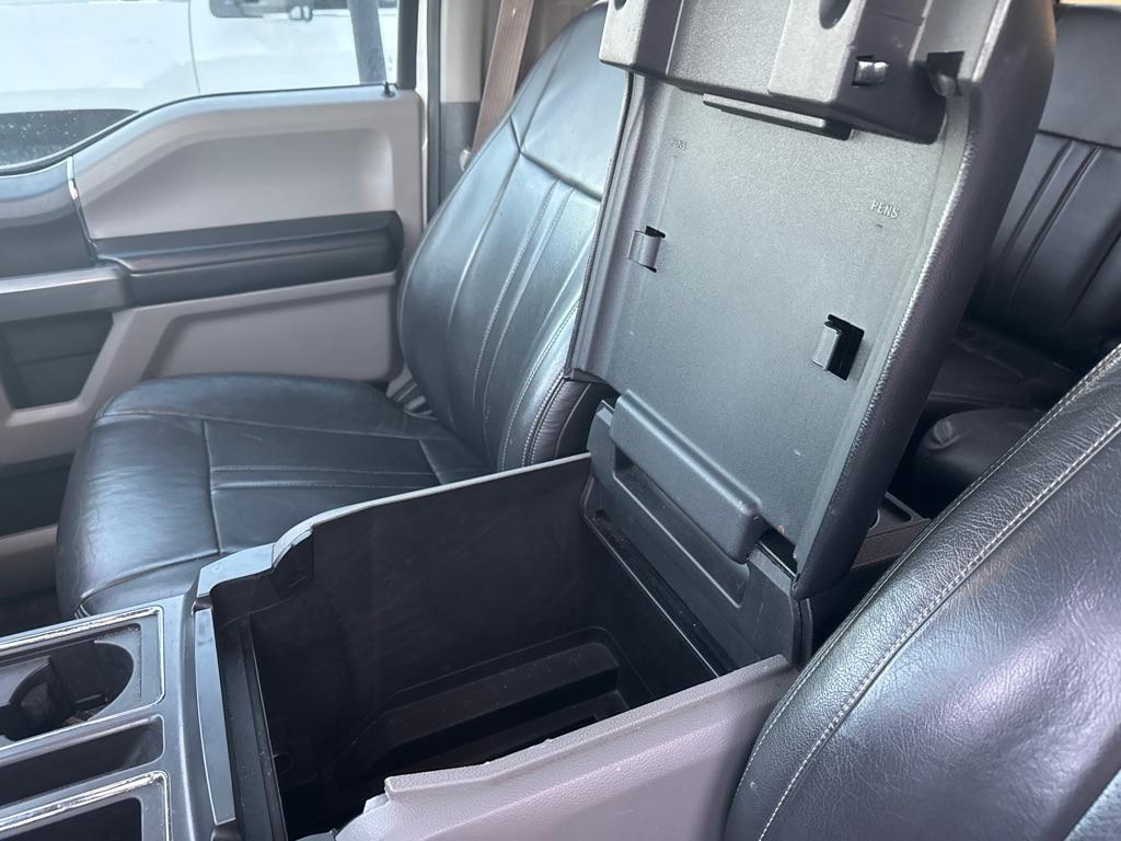 Ford F-150 4WD SuperCrew 145" XLT 2016