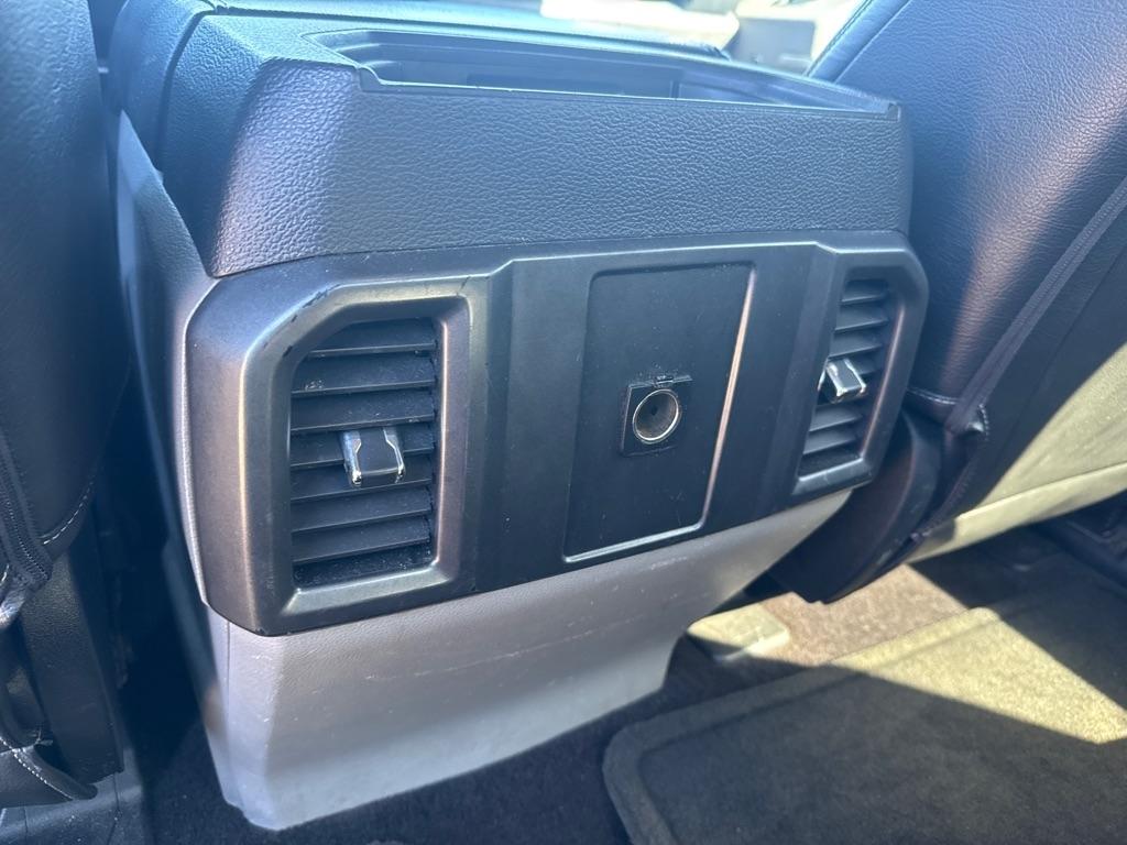 Ford F-150 4WD SuperCrew 145" XLT 2016