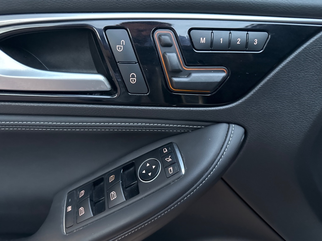 Infiniti QX30 Luxury AWD 2017