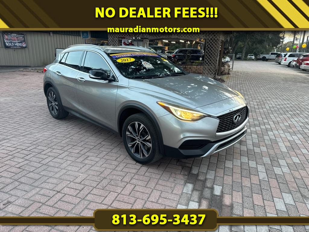Infiniti QX30 Luxury AWD 2017