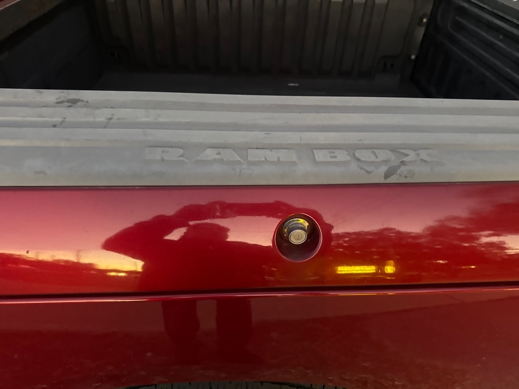 RAM 1500 2WD Crew Cab 140.5" Big Horn 2013