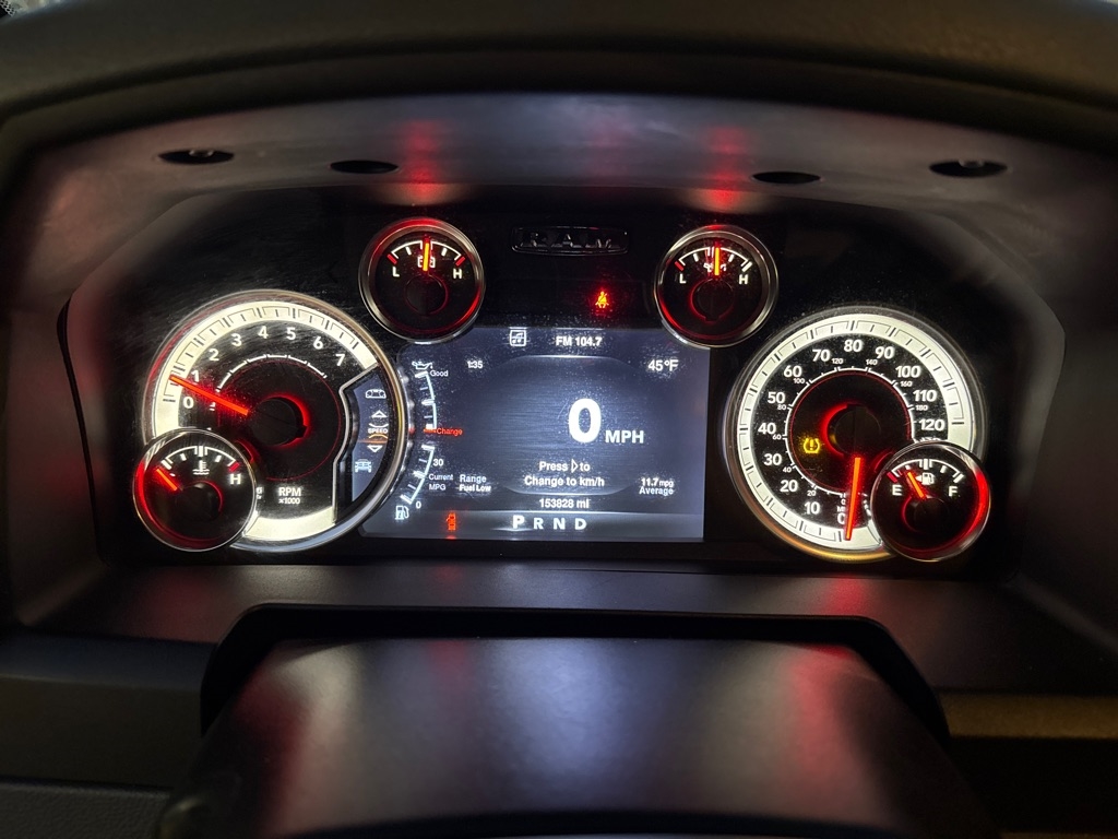 RAM 1500 2WD Crew Cab 140.5" Big Horn 2013