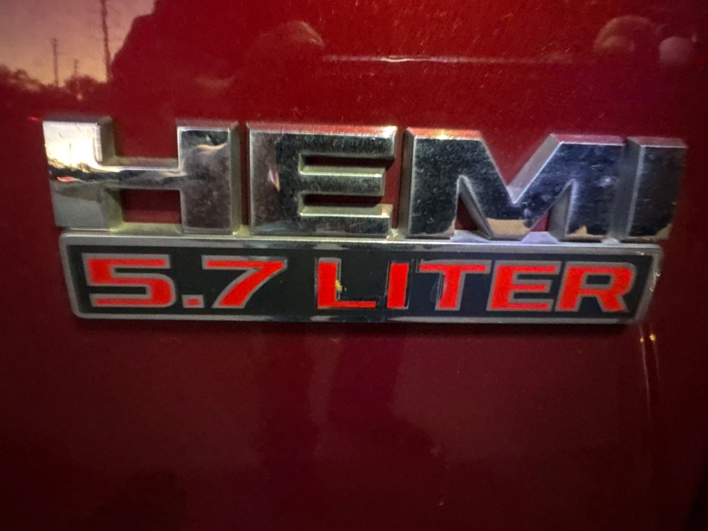 RAM 1500 2WD Crew Cab 140.5" Big Horn 2013