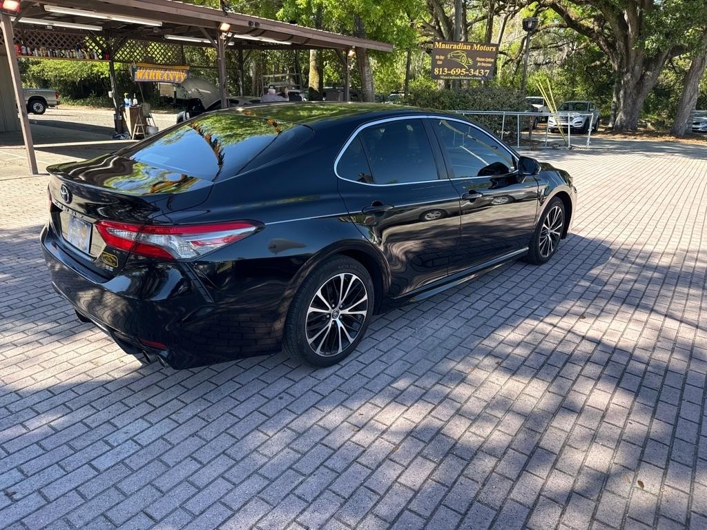 Toyota Camry XLE Auto (Natl) 2018