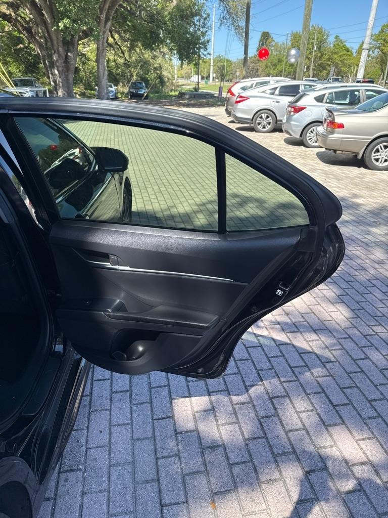 Toyota Camry XLE Auto (Natl) 2018