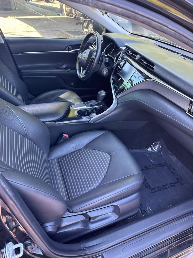 Toyota Camry XLE Auto (Natl) 2018