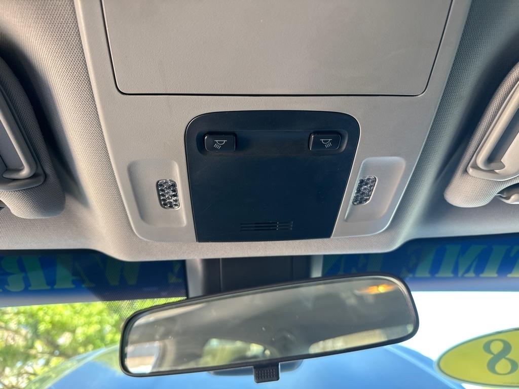 Toyota Camry XLE Auto (Natl) 2018