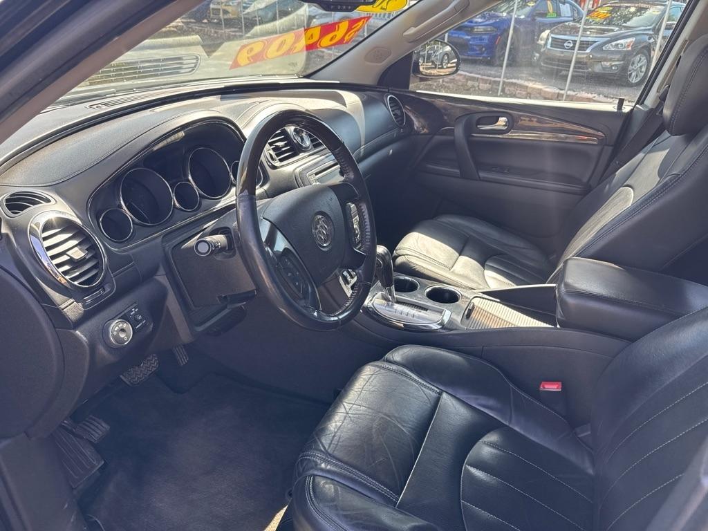 Buick Enclave FWD 4dr Leather 2016