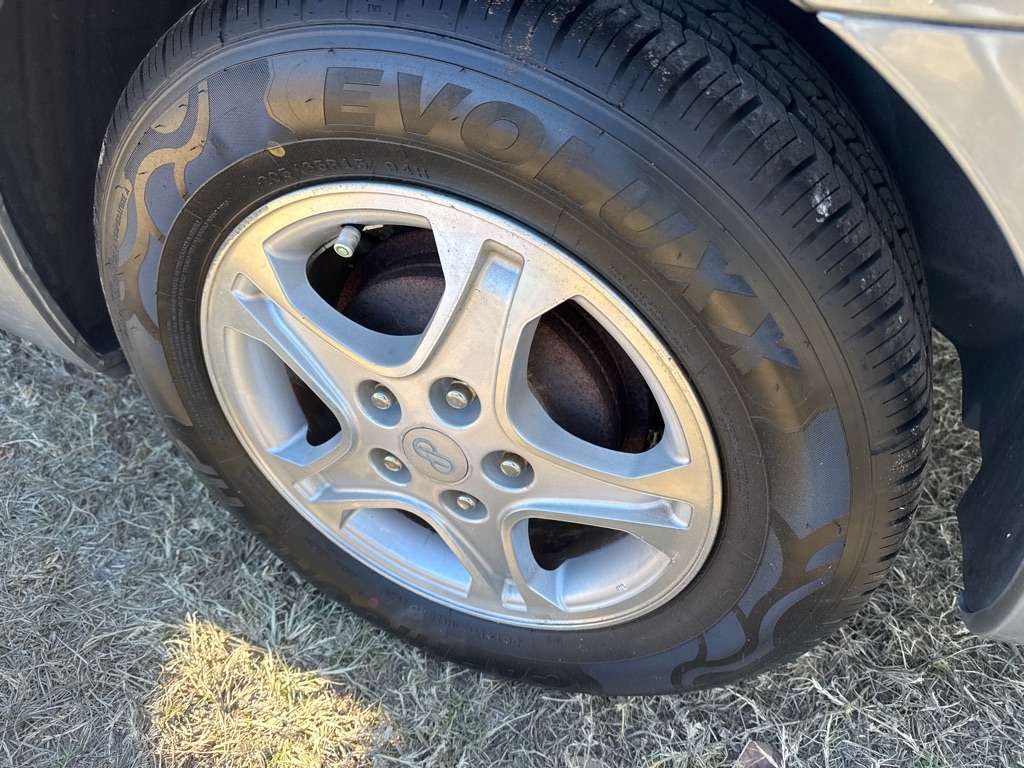 Toyota Camry 4dr Sdn XLE Auto (Natl) 2006