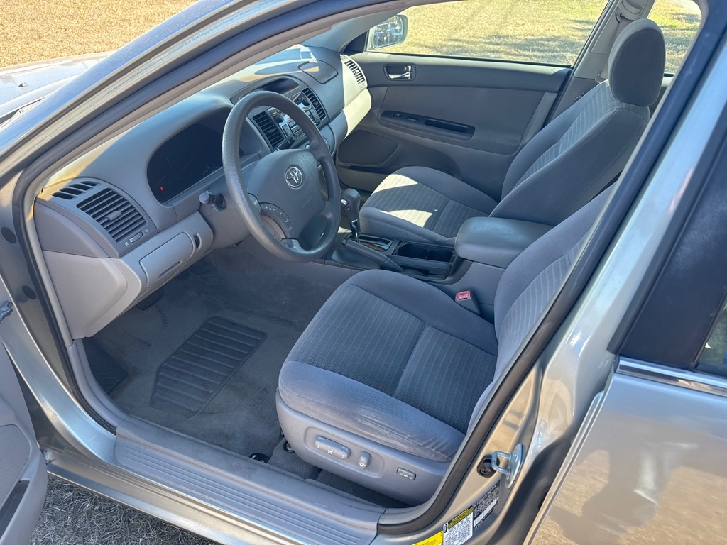 Toyota Camry 4dr Sdn XLE Auto (Natl) 2006