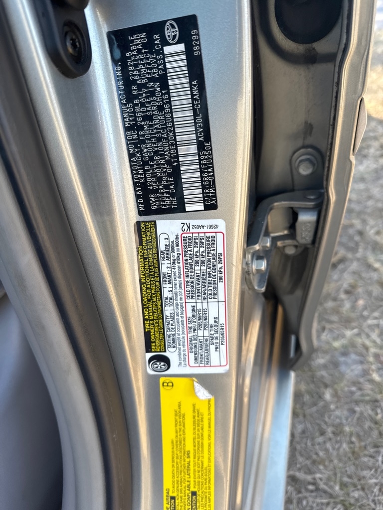 Toyota Camry 4dr Sdn XLE Auto (Natl) 2006