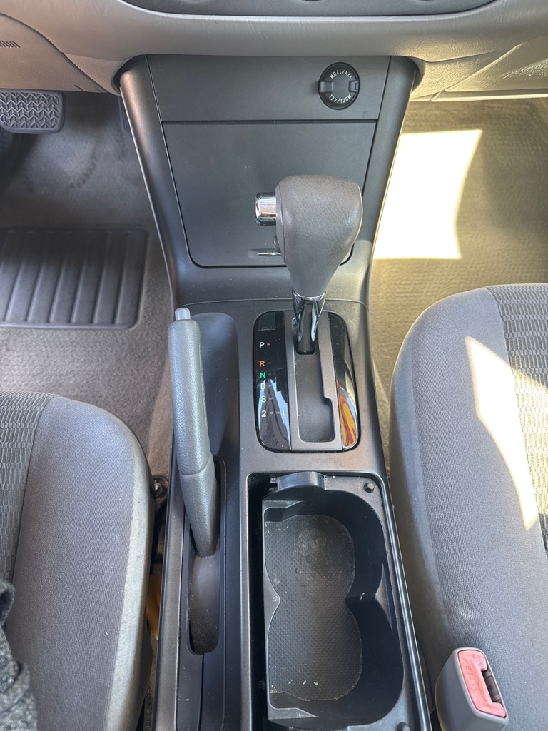 Toyota Camry 4dr Sdn XLE Auto (Natl) 2006