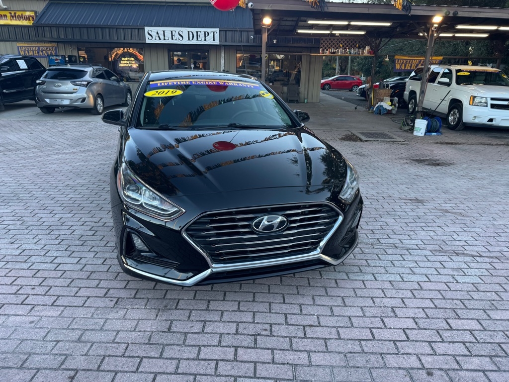 Hyundai Sonata SE 2.4L 2019