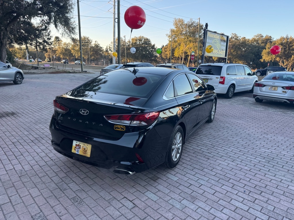 Hyundai Sonata SE 2.4L 2019