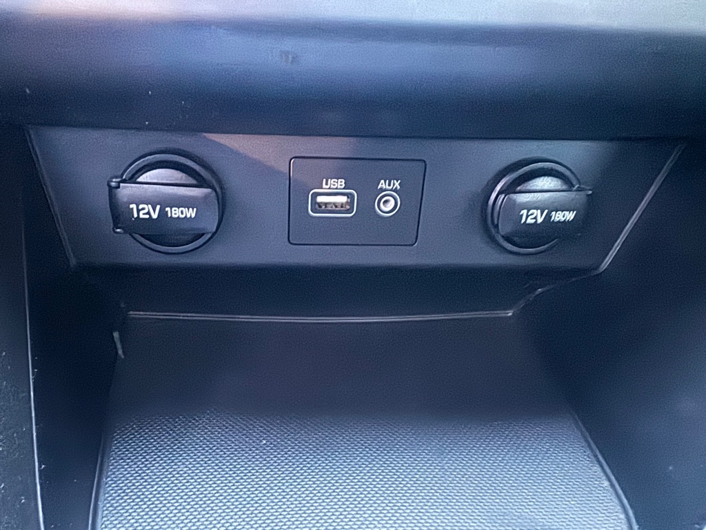 Hyundai Sonata SE 2.4L 2019