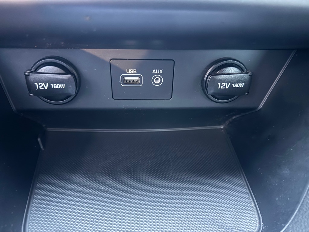 Hyundai Sonata SE 2.4L 2019