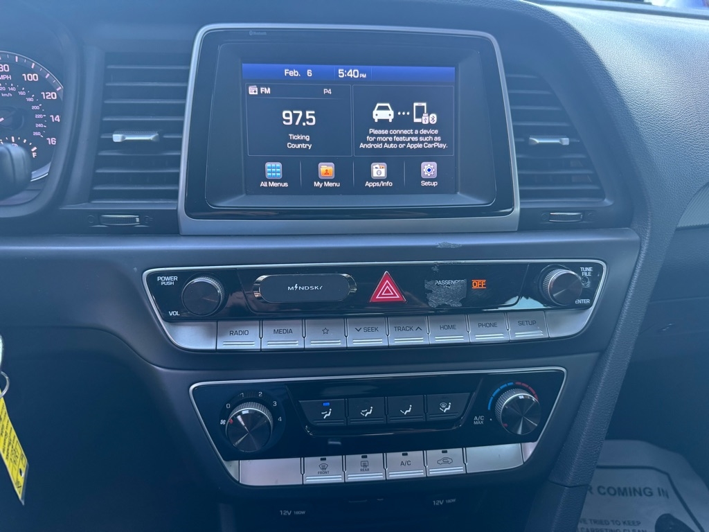 Hyundai Sonata SE 2.4L 2019