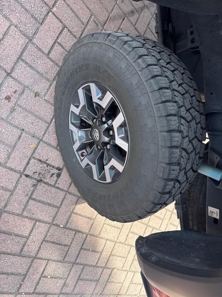 Toyota Tacoma TRD Off Road Access Cab 6' Bed V6 4x4 AT (Natl) 2017